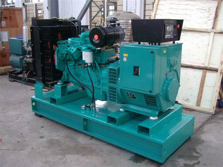 新宾200kw康明斯柴油发电机组图片 新宾200kw康明斯柴油发电机组图片